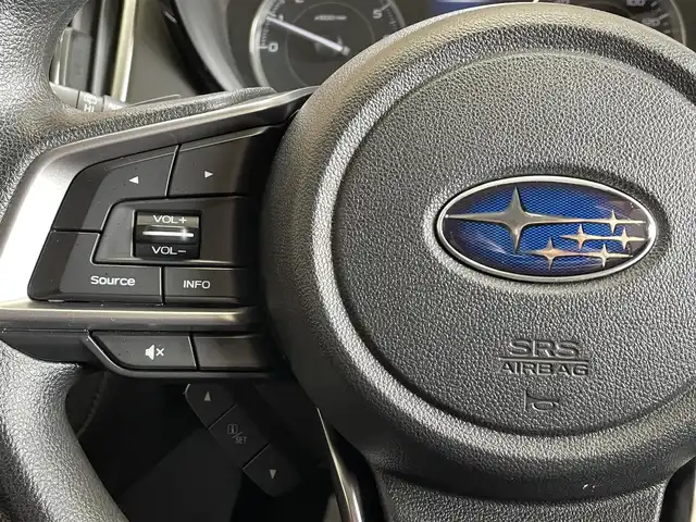 スバル インプレッサ スポーツ 1．6i－L アイサイト 岩手県 2017(平29)年 7.2万km アイスシルバーメタリック ４WD/アイサイトVer.3/プリクラッシュブレーキ/全車速追従機能付きクルーズコントロール/アクティブレーンキープ/AT誤発進抑制制御/先行車発進告知機能/ディーラーオプションカロッツェリアナビ/フルセグTV/バックカメラ/ETC2.0/ヒルスタートアシスト/横滑り防止装置/アイドリングストップ/オートライト/フォグランプ/純正16インチアルミホイール