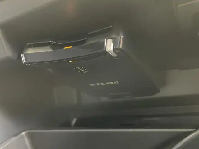 スバル インプレッサ スポーツ 1．6i－L アイサイト 岩手県 2017(平29)年 7.2万km アイスシルバーメタリック ４WD/アイサイトVer.3/プリクラッシュブレーキ/全車速追従機能付きクルーズコントロール/アクティブレーンキープ/AT誤発進抑制制御/先行車発進告知機能/ディーラーオプションカロッツェリアナビ/フルセグTV/バックカメラ/ETC2.0/ヒルスタートアシスト/横滑り防止装置/アイドリングストップ/オートライト/フォグランプ/純正16インチアルミホイール