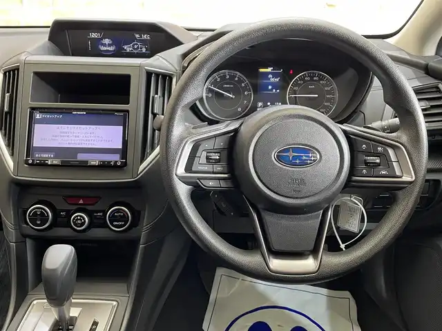 スバル インプレッサ スポーツ 1．6i－L アイサイト 岩手県 2017(平29)年 7.2万km アイスシルバーメタリック ４WD/アイサイトVer.3/プリクラッシュブレーキ/全車速追従機能付きクルーズコントロール/アクティブレーンキープ/AT誤発進抑制制御/先行車発進告知機能/ディーラーオプションカロッツェリアナビ/フルセグTV/バックカメラ/ETC2.0/ヒルスタートアシスト/横滑り防止装置/アイドリングストップ/オートライト/フォグランプ/純正16インチアルミホイール