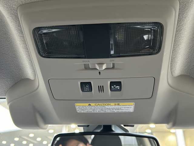 スバル インプレッサ ＸＶ 2．0i アイサイト プラウドED 愛知県 2016(平28)年 8.7万km デザートカーキ 登録時走行距離86696km/純正メモリナビ/(フルセグテレビ.FM.AM.Bluetooth)/純正17インチAW/純正フロアマット/バックカメラ/アイドリングストップ/ルーフレール/ウィンカーミラー/クルーズコントロール/ドアバイザー/プッシュスタート/パドルシフト/スマートキー/ドライブレコーダー/ETC/保証書/取扱説明書