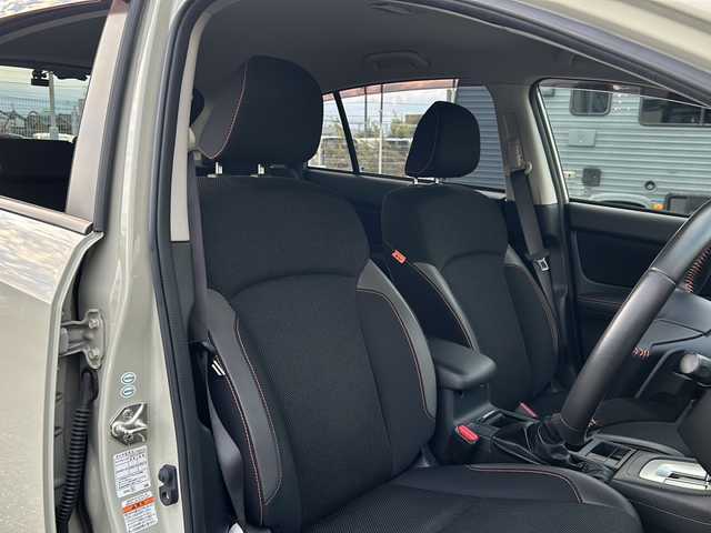 スバル インプレッサ ＸＶ 2．0i アイサイト プラウドED 愛知県 2016(平28)年 8.7万km デザートカーキ 登録時走行距離86696km/純正メモリナビ/(フルセグテレビ.FM.AM.Bluetooth)/純正17インチAW/純正フロアマット/バックカメラ/アイドリングストップ/ルーフレール/ウィンカーミラー/クルーズコントロール/ドアバイザー/プッシュスタート/パドルシフト/スマートキー/ドライブレコーダー/ETC/保証書/取扱説明書