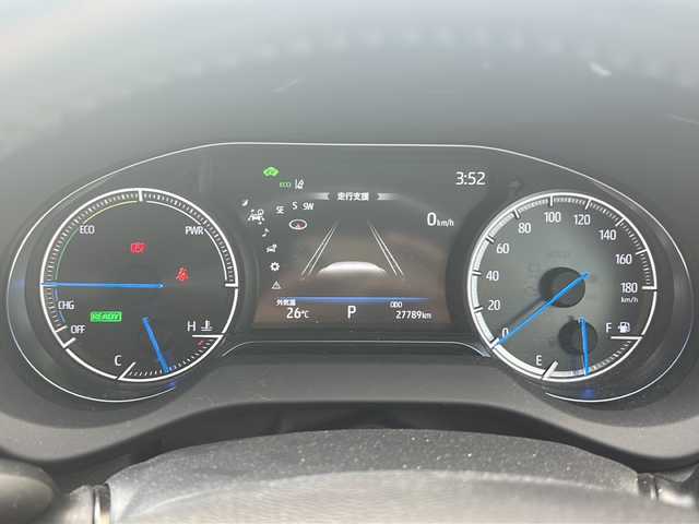 トヨタ ハリアー ハイブリッド Z レザーパッケージ 沖縄県 2020(令2)年 2.8万km プレシャスブラックパール 純正ナビ　/（ＡＭ／ＦＭ／ＢＴ）　/全方位モニター　/フルセグＴＶ　/コーナーセンサー　/電動リアゲート　/パワーシート　/シートヒーター　/衝突軽減　/クルーズコントロール　/ドラレコ　/ＥＴＣ　/純正19ＡＷ/オートマチックハイビーム/レーンキープアシスト/ステアリングヒーター/LEDヘッドライト/横滑り防止/純正フロアマット/USB入力端子