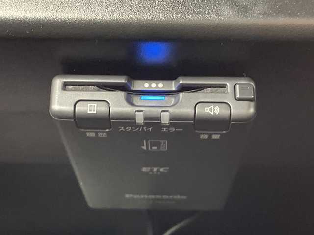 三菱 トライトン GSR 群馬県 2024(令6)年 0.3万km ホワイトダイヤモンド 純正９型ナビ　全周囲カメラ　ＥＴＣ　ドラレコ　衝突被害軽減ブレーキ　レーンアシスト　アダプティブクルーズコントロール　ＬＥＤヘッドライト　ステアリングヒーター　レザーシート　シートヒーター　禁煙車