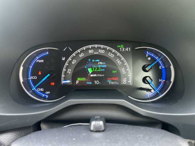 トヨタ ＲＡＶ４ ハイブリットG 東京都 2020(令2)年 5.7万km ホワイトパールクリスタルシャイン ワンオーナー/レザーシート/4WD/純正SDナビ（NSZT-Y68T）/・Bluetooth/TV/CD/DVD/SD/Toyota Safety Sense/・プリクラッシュセーフティ/・レーントレーシングアシスト/・レーダークルーズコントロール/・オートマチックハイビーム/・ロードサインアシスト/先行車発進告知機能/インテリジェントクリアランスソナー/リヤクロストラフィックオートブレーキ/ブラインドスポットモニター/横滑り防止装置/盗難防止装置/ドライブレコーダー/バックカメラ/オートライト/オートマチックハイビーム/オートエアコン/電動格納ミラー/プッシュスタート/電動リアゲート/コーナーセンサー/純正18インチアルミホイール/TRD製エアロパーツセット/TRD製オーバーフェンダー/ETC/スペアキー1本/取扱説明書