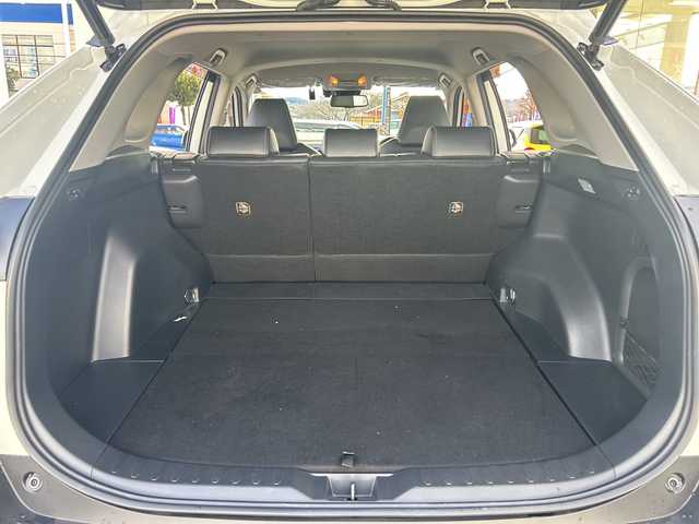 トヨタ ＲＡＶ４ ハイブリットG 東京都 2020(令2)年 5.7万km ホワイトパールクリスタルシャイン ワンオーナー/レザーシート/4WD/純正SDナビ（NSZT-Y68T）/・Bluetooth/TV/CD/DVD/SD/Toyota Safety Sense/・プリクラッシュセーフティ/・レーントレーシングアシスト/・レーダークルーズコントロール/・オートマチックハイビーム/・ロードサインアシスト/先行車発進告知機能/インテリジェントクリアランスソナー/リヤクロストラフィックオートブレーキ/ブラインドスポットモニター/横滑り防止装置/盗難防止装置/ドライブレコーダー/バックカメラ/オートライト/オートマチックハイビーム/オートエアコン/電動格納ミラー/プッシュスタート/電動リアゲート/コーナーセンサー/純正18インチアルミホイール/TRD製エアロパーツセット/TRD製オーバーフェンダー/ETC/スペアキー1本/取扱説明書