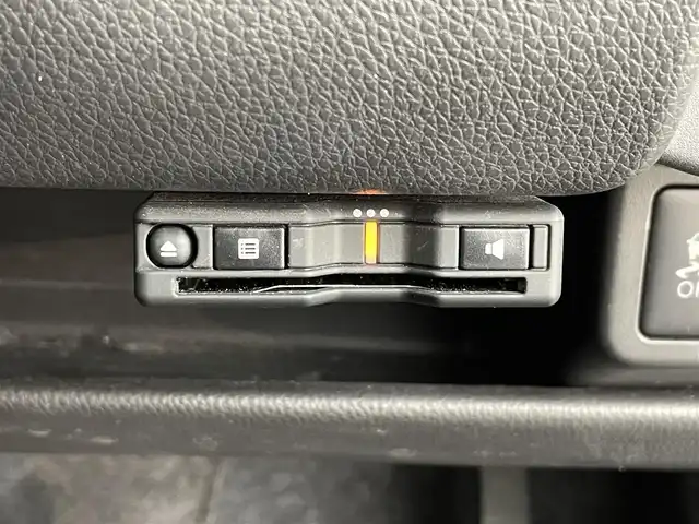 三菱 ｅＫカスタム T　セーフティPKG 道央・札幌 2018(平30)年 4.3万km パープリッシュネイビーパール ・４WD/・寒冷地仕様/・社外メモリーナビ/　CD/DVD/SD/BT/フルセグ/・全方位カメラ/・前後ドライブレコーダー/・ETC/・衝突軽減ブレーキ/・クルーズコントロール/・オートハイビーム/・アイドリングストップ/・運転席シートヒーター/・キセノンライト/・フォグライト/・オートライト/・ステアリングスイッチ/・プッシュスタート/・スマートキー/・エンジンスターター/・フロアマット/・ドアバイザー/・新車時保証書/・取扱説明書