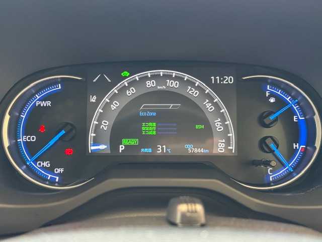 トヨタ ＲＡＶ４ ハイブリットG 埼玉県 2020(令2)年 5.8万km ホワイトパールクリスタルシャイン トヨタセーフティーセンス　/サンルーフ　/純正9インチナビ /　　CD/DVD/BT/フルセグ/バックカメラ /パワーバックドア /レーダークルーズコントロール/LEDオートライト /革シート /メモリシート /シートヒーター /純正18インチアルミ /ブラインドスポットモニター/ステアリングヒーター/ETC