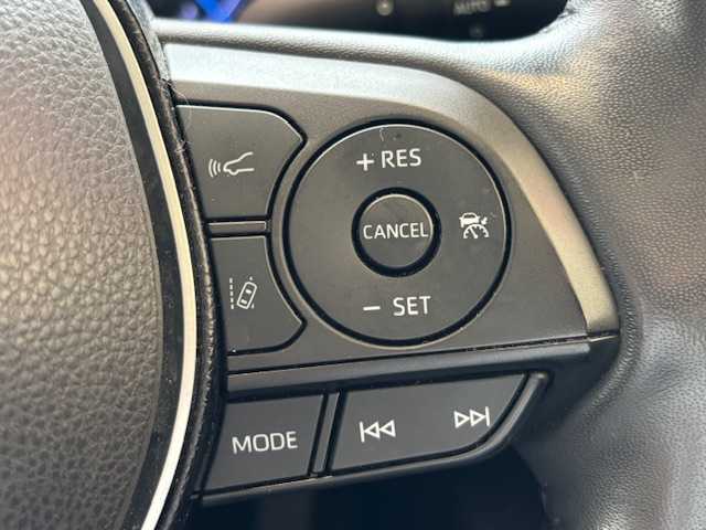 トヨタ ＲＡＶ４ ハイブリットG 埼玉県 2020(令2)年 5.8万km ホワイトパールクリスタルシャイン トヨタセーフティーセンス　/サンルーフ　/純正9インチナビ /　　CD/DVD/BT/フルセグ/バックカメラ /パワーバックドア /レーダークルーズコントロール/LEDオートライト /革シート /メモリシート /シートヒーター /純正18インチアルミ /ブラインドスポットモニター/ステアリングヒーター/ETC