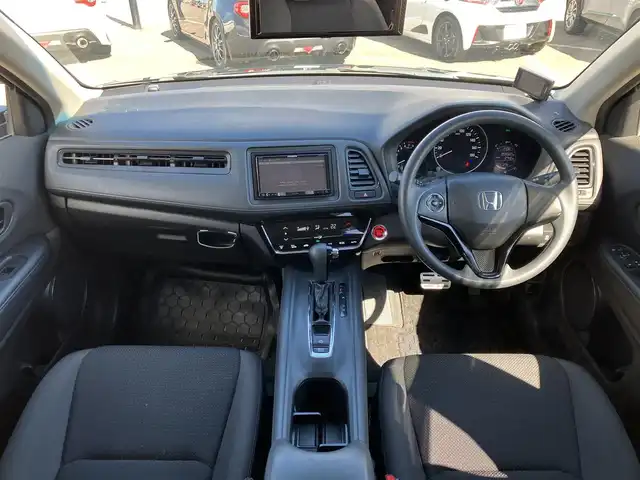ホンダ ヴェゼル G ホンダセンシング 道南・函館 2019(平31)年 6万km クリスタルブラックパール ・社外メモリナビ/・フルセグTV/・ホイール付きスタッドレスタイヤ積込/・純正エンジンスターター/・バックカメラ/・寒冷地仕様/・ワンオーナー/・オートライト/・スマートキー/・エンジンプッシュスタート/・保証書/・取扱説明書