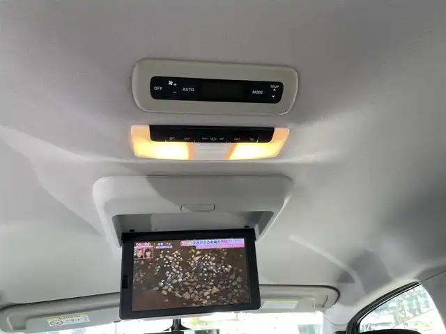 日産 セレナ ハイウェイスター プロパイロットED 愛知県 2017(平29)年 6.6万km ダイヤモンドブラック 純SDナビテレビ/フルセグテレビ/純フリップダウンモニター/両側パワースライドドア/プロパイロット/バックカメラ/ドライブレコーダー/エマージェンシーブレーキ/純16インチAW/社外AW付スタッドレスタイヤ車載