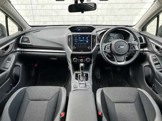 スバル インプレッサ スポーツ 2．0i－Lアイサイト 福岡県 2022(令4)年 4.3万km クリスタルブラックシリカ 純正8型HDDナビ(フルセグTV/BT)バックカメラレーダークルコンETCドラレコUSBポートHDMI純正アルミホイール17インチ純正フロアマットスマートキープッシュスタート