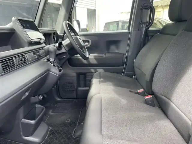 ホンダ Ｎ ＢＯＸ カスタム 石川県 2024(令6)年 1.2万km プラチナホワイトパール 純正8型ディスプレイオーディオ/バックカメラ/LEDヘッドライト/パーキングセンサー/片側パワースライドドア/ドライブレコーダー/ホンダセンシング/レーダークルーズ/純正アルミホイール/スマートキー/シートヒーター/プッシュスタート/レーンキープアシスト