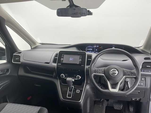 日産 セレナ ハイウェイスター V 長野県 2019(令1)年 5.7万km ダークメタルグレー 4WD/純正ナビ/ＣＤ・ＤＶＤ再生/地デジＴＶ/バックカメラ/アラウンドビューモニター/両側パワースライドドア/エマージェンシーブレーキ/LEDヘッドライト/オートライト/クルーズコントロール/ETC/純正アルミホイール/スマートキー/プッシュスタート/スペアキー/アイドリングストップ