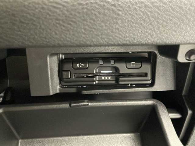 日産 セレナ ハイウェイスター V 長野県 2019(令1)年 5.7万km ダークメタルグレー 4WD/純正ナビ/ＣＤ・ＤＶＤ再生/地デジＴＶ/バックカメラ/アラウンドビューモニター/両側パワースライドドア/エマージェンシーブレーキ/LEDヘッドライト/オートライト/クルーズコントロール/ETC/純正アルミホイール/スマートキー/プッシュスタート/スペアキー/アイドリングストップ