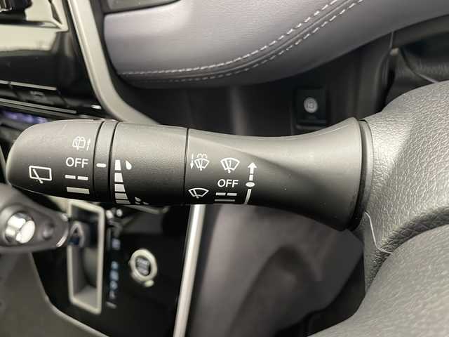 日産 セレナ ハイウェイスター V 長野県 2019(令1)年 5.7万km ダークメタルグレー 4WD/純正ナビ/ＣＤ・ＤＶＤ再生/地デジＴＶ/バックカメラ/アラウンドビューモニター/両側パワースライドドア/エマージェンシーブレーキ/LEDヘッドライト/オートライト/クルーズコントロール/ETC/純正アルミホイール/スマートキー/プッシュスタート/スペアキー/アイドリングストップ