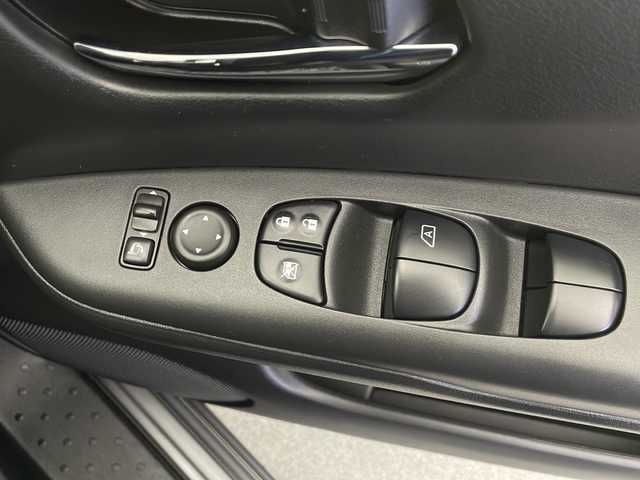 日産 セレナ ハイウェイスター V 長野県 2019(令1)年 5.7万km ダークメタルグレー 4WD/純正ナビ/ＣＤ・ＤＶＤ再生/地デジＴＶ/バックカメラ/アラウンドビューモニター/両側パワースライドドア/エマージェンシーブレーキ/LEDヘッドライト/オートライト/クルーズコントロール/ETC/純正アルミホイール/スマートキー/プッシュスタート/スペアキー/アイドリングストップ