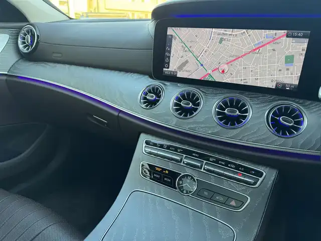 メルセデス・ベンツ ＣＬＳ２２０ｄ スポーツ エクスクルーシブPKG 千葉県 2018(平30)年 3.5万km オブシディアンブラック エクスクルーシブＰＫＧ/レーダーセーフティＰＫＧ/衝突軽減ブレーキ/レーダークルーズコントロール/レーンキープアシスト/ブラインドスポットモニター/純正HDDナビ/フルセグＴＶ/Bluetooth/全方位カメラ/ブルメスターサウンド/サンルーフ/茶レザーシート/シートヒーター/エアシート/電動リアゲート/純正19インチAW/LEDライト/ETC2.0/保証書・取説/スペアキー