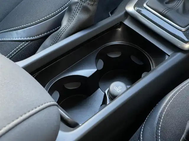 ボルボ Ｖ４０ D4 モメンタム 山梨県 2016(平28)年 5.4万km アイスホワイト ＡＣＣ/レーンキープアシスト/ブラインドスポット/純正ＨＤＤナビ/ＢＴ/ＵＳＢ/ＴＶ/運転席パワーシート/ハーフレザーシート/ＥＴＣ