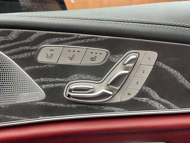 メルセデス・ベンツ ＣＬＳ２２０ｄ スポーツ エクスクルーシブPKG 千葉県 2019(平31)年 1.8万km オブシディアンブラック 赤黒革シート　/ＳＲ　/Ｂｕｒｍｅｓｔｅｒサウンド　/ＨＵＤ　/ＡＣＣ/ナビ　/ＴＶ　/３６０°/Ｂｌｕｅｔｏｏｔｈ接続　/ＣａｒＰｌａｙ　/シートヒーター　/ベンチレーション　/電動トランク　/アクティブパーキング　/ＲＳＰ