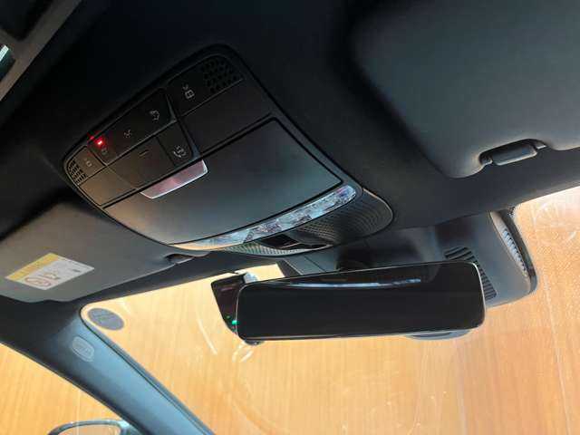 メルセデス・ベンツ ＣＬＳ２２０ｄ スポーツ エクスクルーシブPKG 千葉県 2019(平31)年 1.8万km オブシディアンブラック 赤黒革シート　/ＳＲ　/Ｂｕｒｍｅｓｔｅｒサウンド　/ＨＵＤ　/ＡＣＣ/ナビ　/ＴＶ　/３６０°/Ｂｌｕｅｔｏｏｔｈ接続　/ＣａｒＰｌａｙ　/シートヒーター　/ベンチレーション　/電動トランク　/アクティブパーキング　/ＲＳＰ