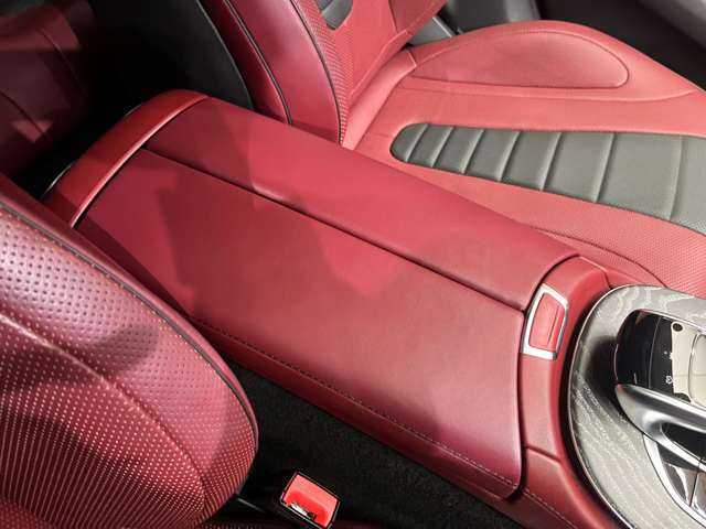 メルセデス・ベンツ ＣＬＳ２２０ｄ スポーツ エクスクルーシブPKG 千葉県 2019(平31)年 1.8万km オブシディアンブラック 赤黒革シート　/ＳＲ　/Ｂｕｒｍｅｓｔｅｒサウンド　/ＨＵＤ　/ＡＣＣ/ナビ　/ＴＶ　/３６０°/Ｂｌｕｅｔｏｏｔｈ接続　/ＣａｒＰｌａｙ　/シートヒーター　/ベンチレーション　/電動トランク　/アクティブパーキング　/ＲＳＰ