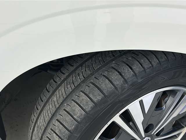 日産 セレナ e－パワー ハイウェイスター V 宮城県 2020(令2)年 6.5万km ブリリアントホワイトパール 2トーン 禁煙車/純正11.3インチフリップダウンモニター/プロパイロット/３６０°セーフティアシスト/・インテリジェントエマージェンシーブレーキ/・ふらつき警報/・アラウンドビューモニター/・車線逸脱警報/・車線逸脱防止支援/・後側方車両検知警報/・後側方衝突防止支援/・クロストラフィックアラート/デジタルインナーミラー/両側パワースライドドア/純正10インチSDナビ/・BT/CD/DVD/ブルーレイ/SD/AM/FM/フルセグTV/純正ドライブレコーダー/ビルトインETC/革巻きステアリング/ステアリングスイッチ/プッシュスタート/スマートキー/純正15インチアルミホイール/ドアバイザー/サンシェード/後席テーブル