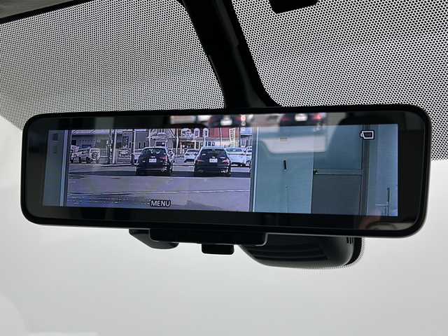 日産 セレナ e－パワー ハイウェイスター V 宮城県 2020(令2)年 6.5万km ブリリアントホワイトパール 2トーン 禁煙車/純正11.3インチフリップダウンモニター/プロパイロット/３６０°セーフティアシスト/・インテリジェントエマージェンシーブレーキ/・ふらつき警報/・アラウンドビューモニター/・車線逸脱警報/・車線逸脱防止支援/・後側方車両検知警報/・後側方衝突防止支援/・クロストラフィックアラート/デジタルインナーミラー/両側パワースライドドア/純正10インチSDナビ/・BT/CD/DVD/ブルーレイ/SD/AM/FM/フルセグTV/純正ドライブレコーダー/ビルトインETC/革巻きステアリング/ステアリングスイッチ/プッシュスタート/スマートキー/純正15インチアルミホイール/ドアバイザー/サンシェード/後席テーブル