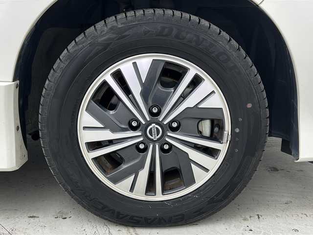 日産 セレナ e－パワー ハイウェイスター V 宮城県 2020(令2)年 6.5万km ブリリアントホワイトパール 2トーン 禁煙車/純正11.3インチフリップダウンモニター/プロパイロット/３６０°セーフティアシスト/・インテリジェントエマージェンシーブレーキ/・ふらつき警報/・アラウンドビューモニター/・車線逸脱警報/・車線逸脱防止支援/・後側方車両検知警報/・後側方衝突防止支援/・クロストラフィックアラート/デジタルインナーミラー/両側パワースライドドア/純正10インチSDナビ/・BT/CD/DVD/ブルーレイ/SD/AM/FM/フルセグTV/純正ドライブレコーダー/ビルトインETC/革巻きステアリング/ステアリングスイッチ/プッシュスタート/スマートキー/純正15インチアルミホイール/ドアバイザー/サンシェード/後席テーブル