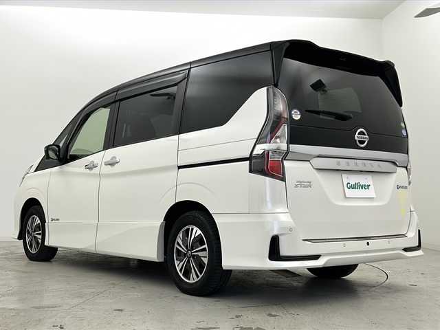 日産 セレナ e－パワー ハイウェイスター V 宮城県 2020(令2)年 6.5万km ブリリアントホワイトパール 2トーン 禁煙車/純正11.3インチフリップダウンモニター/プロパイロット/３６０°セーフティアシスト/・インテリジェントエマージェンシーブレーキ/・ふらつき警報/・アラウンドビューモニター/・車線逸脱警報/・車線逸脱防止支援/・後側方車両検知警報/・後側方衝突防止支援/・クロストラフィックアラート/デジタルインナーミラー/両側パワースライドドア/純正10インチSDナビ/・BT/CD/DVD/ブルーレイ/SD/AM/FM/フルセグTV/純正ドライブレコーダー/ビルトインETC/革巻きステアリング/ステアリングスイッチ/プッシュスタート/スマートキー/純正15インチアルミホイール/ドアバイザー/サンシェード/後席テーブル