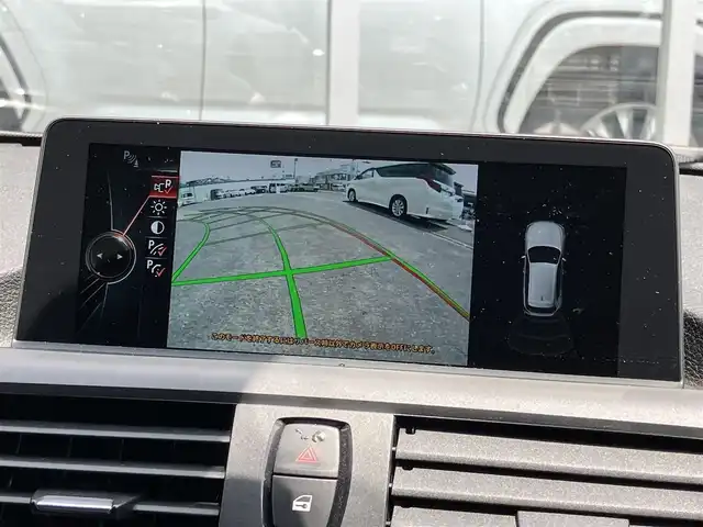 ＢＭＷ Ｍ１３５ｉ 山口県 2015(平27)年 2.8万km サファイアブラックP 純正HDDナビ・地デジチューナー/BluetoothAudio接続/バックカメラ/インテリジェントセーフティ/車線逸脱警報/クルーズコントロール/LEDオートライト/Fパワーシート/フロントスポイラー/ローダウン（バネ）/フロントグリル黒/ドライブレコーダー/スマートキー/ETC