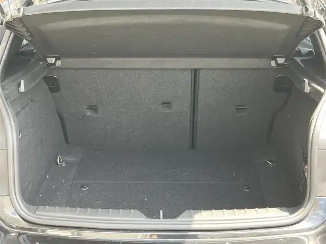 ＢＭＷ Ｍ１３５ｉ 山口県 2015(平27)年 2.8万km サファイアブラックP 純正HDDナビ・地デジチューナー/BluetoothAudio接続/バックカメラ/インテリジェントセーフティ/車線逸脱警報/クルーズコントロール/LEDオートライト/Fパワーシート/フロントスポイラー/ローダウン（バネ）/フロントグリル黒/ドライブレコーダー/スマートキー/ETC