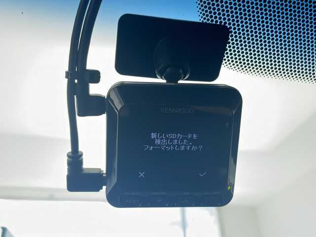 三菱 デリカＤ：５ G パワーパッケージ 大分県 2021(令3)年 3.3万km ウォームホワイトパール アルパイン11型ナビ ビッグX（EX11NX）/　（CD/DVD/SD/USB/Bluetooth/フルセグ）/マルチアラウンドモニター/ALPINEフリップダウンモニター/前後ドライブレコーダー（DRV-MR450DC）/ETC/自動防眩ルームミラー（マルチアラウンドモニター付）/両側パワースライドドア/パワーバックドア/電動サイドステップ/e-Assist/ブラインドスポットモニター/アイドリングストップ/パワーシート/前席シートヒーター/ステアリングヒーター/ステアリングスイッチ/アクセサリーコンセント/LEDヘッドライト/オートライト/純正18インチAW/純正フロアマット/プッシュスタート/スマートキ―/保証書/取扱説明書
