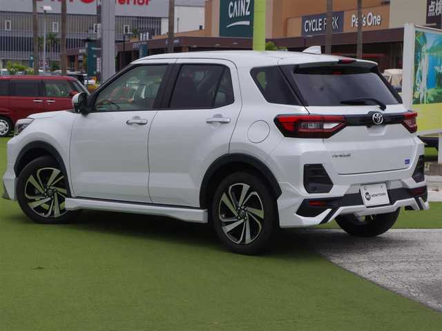トヨタ ライズ Z 千葉県 2021(令3)年 1.5万km シャイニングホワイトパール スマートアシストIII/レーダークルーズコントロール/エコアイドル/モデリスタエアロ/純正SDナビ/地デジTV/【DVD/CD再生機能　Bluetooth接続】/バックカメラ/ドライブレコーダー（前後撮影）【ZDR-025】/バックカメラ/革巻きステアリング/ステアリングスイッチ/前席シートヒーター/ETC（2.0）/LEDヘッドライト/フォグライト/ウインカーミラー/コーナーセンサー/純正17インチアルミホイル/サイド/カーテンエアバッグ/キーフリーシステム