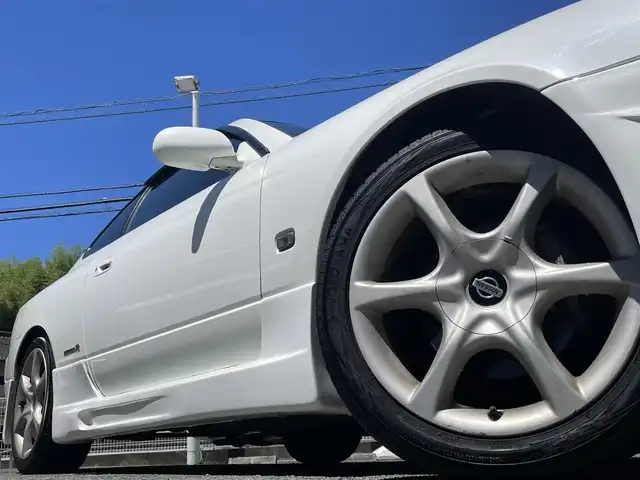 日産 シルビア スペックR bパッケージ 熊本県 2000(平12)年 17.8万km ホワイトパール エアロ/社外オーディオ/【ＡＭ／ＦＭ／ＣＤ／ＵＳＢ／ＡＵＸ】/HKS車高調/HKSサイレントハイパワーマフラー/純正17インチアルミホイール/HIDヘッドライト/ヘッドライトレベライザー/電格ミラー/純正フロアマット