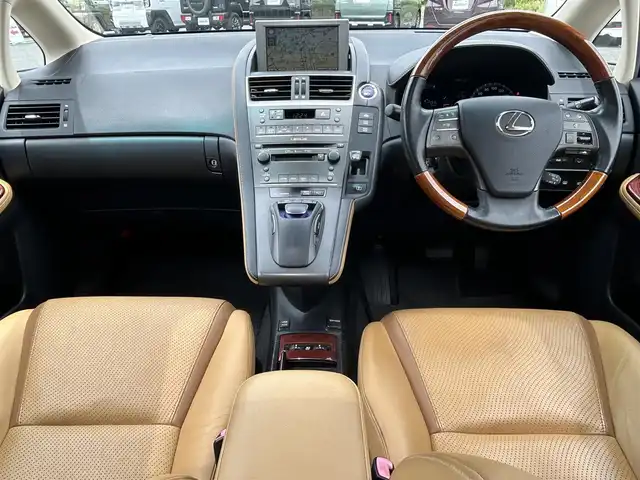 レクサス ＨＳ 250h バージョンI 福島県 2010(平22)年 7.7万km ホワイトパールクリスタルシャイン 純正ナビゲーション/【CD/DVD/USB/AUX/TV】/バックカメラ/ビルトインETC/サンルーフ/ステアリングリモコン/ヘッドアップディスプレイ/クルーズコントロール/アイドリングストップ/LEDオートライト/純正フロアマット/純正ドアバイザー
