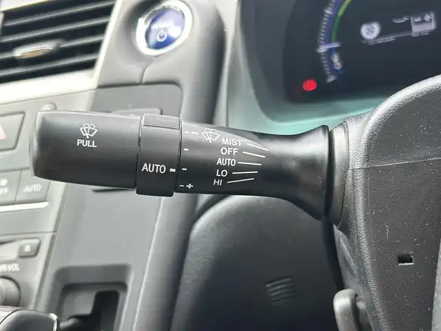 レクサス ＨＳ 250h バージョンI 福島県 2010(平22)年 7.7万km ホワイトパールクリスタルシャイン 純正ナビゲーション/【CD/DVD/USB/AUX/TV】/バックカメラ/ビルトインETC/サンルーフ/ステアリングリモコン/ヘッドアップディスプレイ/クルーズコントロール/アイドリングストップ/LEDオートライト/純正フロアマット/純正ドアバイザー