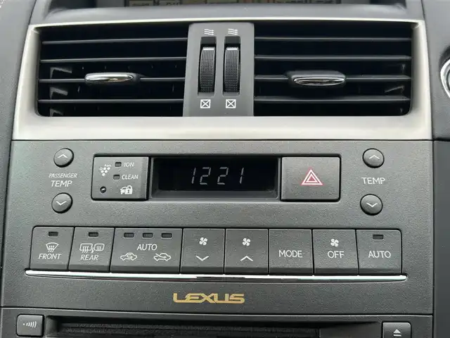 レクサス ＨＳ 250h バージョンI 福島県 2010(平22)年 7.7万km ホワイトパールクリスタルシャイン 純正ナビゲーション/【CD/DVD/USB/AUX/TV】/バックカメラ/ビルトインETC/サンルーフ/ステアリングリモコン/ヘッドアップディスプレイ/クルーズコントロール/アイドリングストップ/LEDオートライト/純正フロアマット/純正ドアバイザー