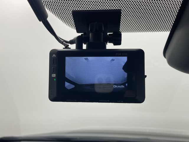 トヨタ アルファード Z 福岡県 2024(令6)年 3.4万km ブラック 左右独立ムーンルーフ　純正１３．２型後席モニター　純正１４型ナビ　ユニバーサルステップ　デジタルインナーミラー　全方位カメラ　ワイヤレス充電　電動リアゲート　両側電動スライドドア　ＥＴＣ　ドラレコ