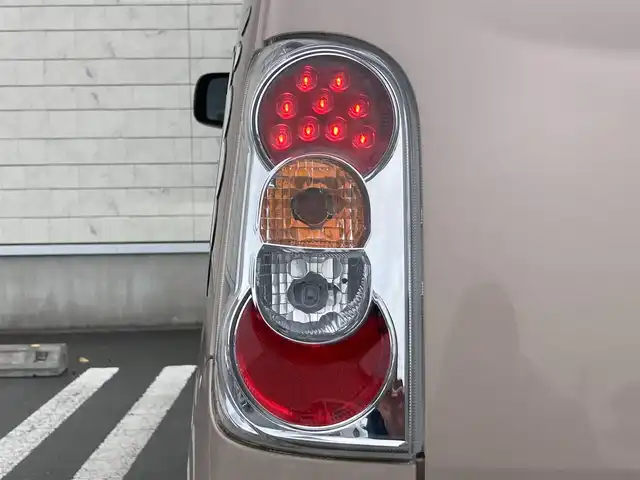 ダイハツ ミラ ココア プラスX 静岡県 2017(平29)年 7.8万km ココアベージュマイカメタリック 純正メモリーナビ(NMZK-W67D)/　AM FM CD DVD Bluetooth USB SD/フルセグTV/ETC/LEDヘッドライト/スマートキー/ルーフレール/アイドリングストップ/純正フロアマット/電動格納ミラー/ワンオーナー/バックモニター/前方ドライブレコーダー