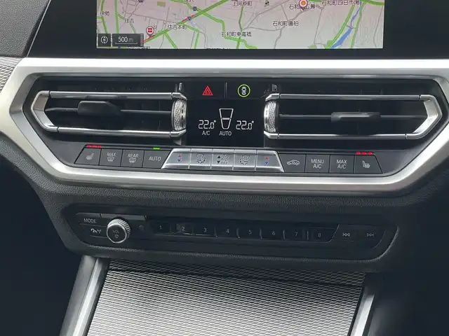 ＢＭＷ ＢＭＷ ３２０ｉ Mスポーツ 山梨県 2019(令1)年 3.3万km サファイアブラックP 純正HDDナビ/パークディスタンスコントロール/パーキングアシスト/リアビューカメラ/リバースアシスト/黒ハーフレザーシート/前席パワーシート/シートヒーター/CarPlay/タッチ充電/アクティブクルーズコントロール/レーンディパーチャーウォーニング/レーンチェンジウォーニング/ステアリング/レーンコントロール/アダプティブLEDヘッドランプ/ハイビームアシスト/ミラー型ETC/トランクリッド/スペアキ/保証書/純正18インチAW