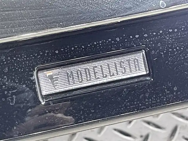 トヨタ アルファード Z 大阪府 2025(令7)年 0.5万km ブラック ワンオーナー/大型純正ナビ/全方位カメラ/スマートキー/ETC/両側パワースライド/モデリスタエアロ/サンルーフ/純正前後ドラレコ/デジタルインナーミラー/フリップダウンモニター/ステアリングスイッチ/レーンキープアシスト/レーダークルーズコントロール/衝突被害軽減ブレーキ/Wオートエアコン/オートライト/オートハイビーム/オートワイパー/オートホールド/電子パーキングブレーキ/ブラインドスポットモニター/パワーバックドア/前席パワーシート/前席シートヒーター/前席シートクーラー/２列目シートヒーター/２列目シートクーラー/ハンドルヒーター/純正アルミホイール/保証書、取説