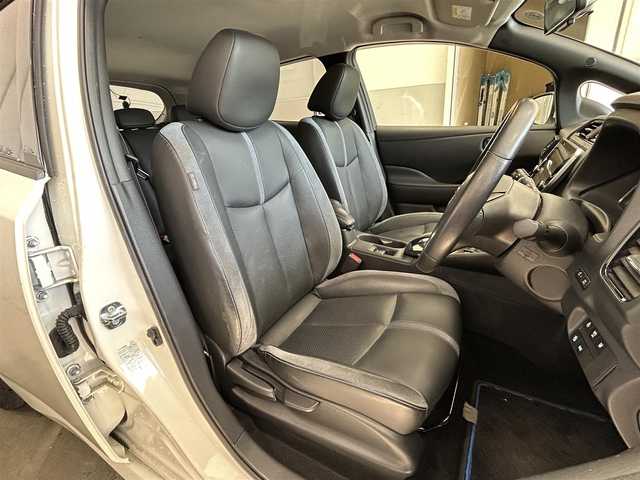 日産 リーフ e+ G 愛知県 2020(令2)年 1.6万km ブリリアントホワイトパール ワンオーナー/純正ナビ/フルセグテレビ/バックカメラ/アラウンドビュー/Bluetooth/ウィンカーミラー/クルーズコントロール/ドアバイザー/プッシュスタート/ビルトインETC2.0/プロパイロット/HDMI/BSM/BOSE