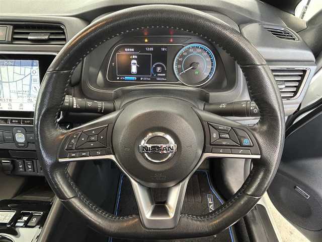 日産 リーフ e+ G 愛知県 2020(令2)年 1.6万km ブリリアントホワイトパール ワンオーナー/純正ナビ/フルセグテレビ/バックカメラ/アラウンドビュー/Bluetooth/ウィンカーミラー/クルーズコントロール/ドアバイザー/プッシュスタート/ビルトインETC2.0/プロパイロット/HDMI/BSM/BOSE