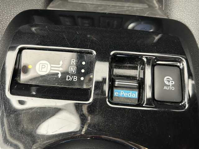 日産 リーフ e+ G 愛知県 2020(令2)年 1.6万km ブリリアントホワイトパール ワンオーナー/純正ナビ/フルセグテレビ/バックカメラ/アラウンドビュー/Bluetooth/ウィンカーミラー/クルーズコントロール/ドアバイザー/プッシュスタート/ビルトインETC2.0/プロパイロット/HDMI/BSM/BOSE