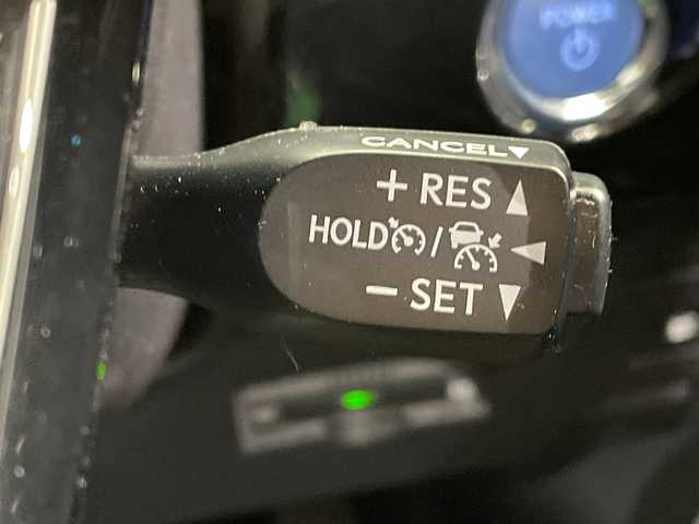 トヨタ プリウス SセーフティプラスⅡ 栃木県 2022(令4)年 4.1万km アティチュードブラックマイカ ワンオーナー/モデリスタエアロ/純正ディスプレイオーディオ/(Bluetooth・USB)/全方位カメラ/バックカメラ/トヨタセーフティセンス/ ・プリクラッシュセーフティ/ ・レーンキープアシスト/ ・レーダークルーズコントロール/ ・オートハイビーム/前後コーナーセンサー/ブラインドスポットモニター/AC100V充電/LEDヘッドライト/オートライト/フォグランプ/アルミ付きスタッドレスタイヤ積込/スマートキー