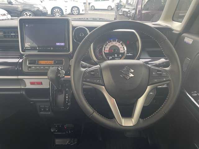 スズキ スペーシア カスタム HYBRID XS 青森県 2022(令4)年 1.5万km ピュアホワイトP ４ＷＤ/HV/社外ナビ（フルセグ/AM/FM）/両側パワースライドドア/リアサーキュレーター/D/N席シートヒーター/パーキングセンサー/コーナーセンサー/衝突軽減システム/横滑り防止装置/アイドリングストップ/165/55/15純正アルミホイール夏タイヤ/社外エンジンスターター/スペアキー/ＥＴＣ/保証書/取扱説明書