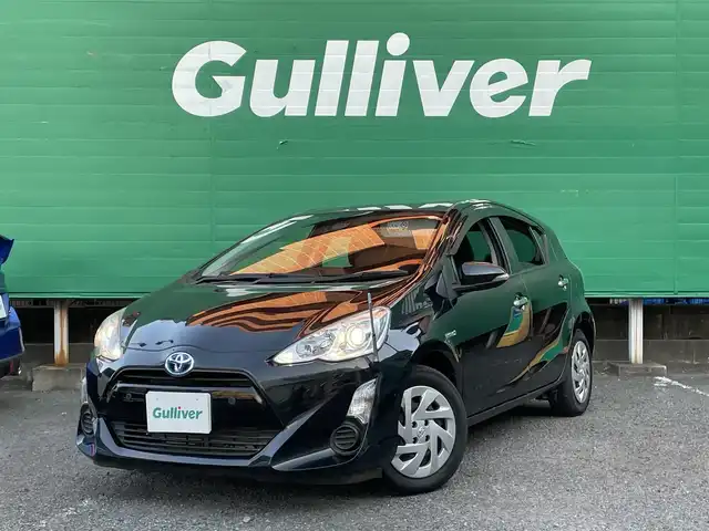 トヨタ アクア S スタイルブラック 東京都 2017(平29)年 1万km ブラックマイカ ワンオーナー/純正ナビ（NSZT-W66T）/・フルセグTV/Bluetooth/DVD/バックカメラ/純正ドライブレコーダー（DRT-H66A)/前後コーナーセンサー/レーンキープアシスト/オートライト/オートハイビーム/ETC2.0/スマートキー/スペアキー×1/保証書/取扱説明書