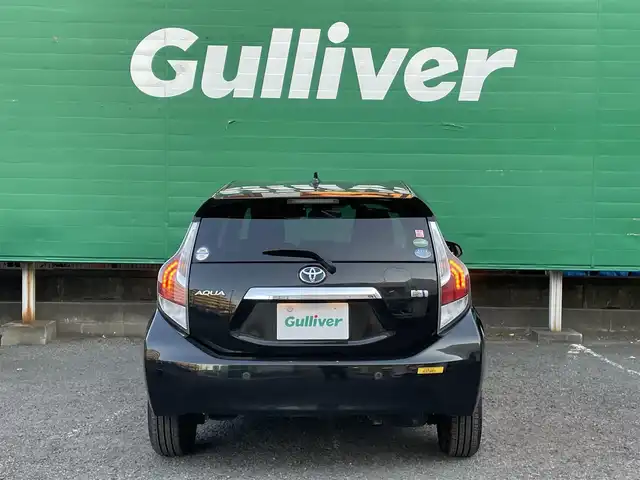 トヨタ アクア S スタイルブラック 東京都 2017(平29)年 1万km ブラックマイカ ワンオーナー/純正ナビ（NSZT-W66T）/・フルセグTV/Bluetooth/DVD/バックカメラ/純正ドライブレコーダー（DRT-H66A)/前後コーナーセンサー/レーンキープアシスト/オートライト/オートハイビーム/ETC2.0/スマートキー/スペアキー×1/保証書/取扱説明書