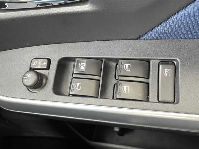 トヨタ タンク カスタムG S 兵庫県 2017(平29)年 4.7万km マゼンタベリーマイカM 社外ナビ（AVN-D8W）/（AM/FM/TV/BT/MSV)/バックカメラ/両側パワースライドドア/ステアリングスイッチ/スマートアシスト/レーンキープアシスト/プリクラッシュセーフティ/誤発進抑制機能/クルーズコントロール/プッシュスタート/アイドリングストップ/ETC/純正フロアマット/LEDヘッドライト/フォグランプ