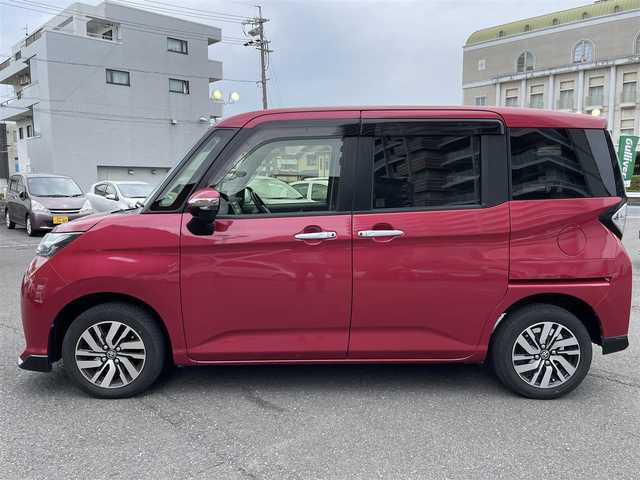 トヨタ タンク カスタムG S 兵庫県 2017(平29)年 4.7万km マゼンタベリーマイカM 社外ナビ（AVN-D8W）/（AM/FM/TV/BT/MSV)/バックカメラ/両側パワースライドドア/ステアリングスイッチ/スマートアシスト/レーンキープアシスト/プリクラッシュセーフティ/誤発進抑制機能/クルーズコントロール/プッシュスタート/アイドリングストップ/ETC/純正フロアマット/LEDヘッドライト/フォグランプ